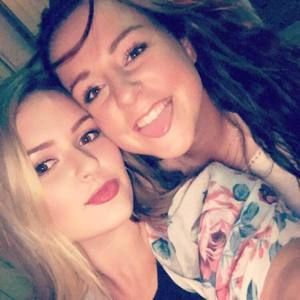 Meet your Posher, Casey